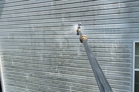 Soft Washing vs. Pressure Washing: Which Is Safer for Your Alexandria Home?